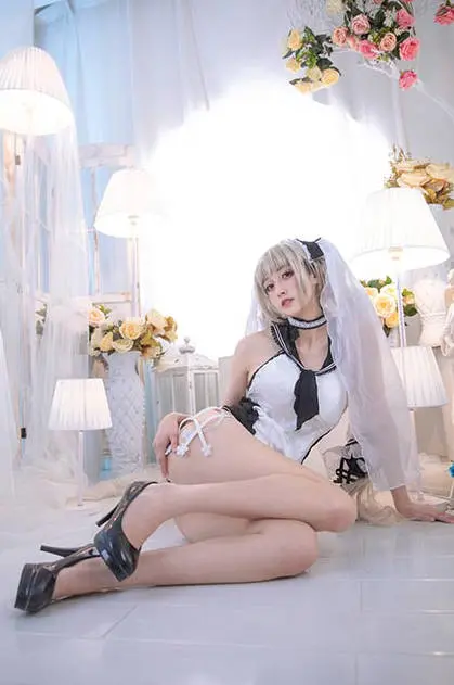 uisa_零纱纱(冬马路纱) 12期写真合集下载-微密部落